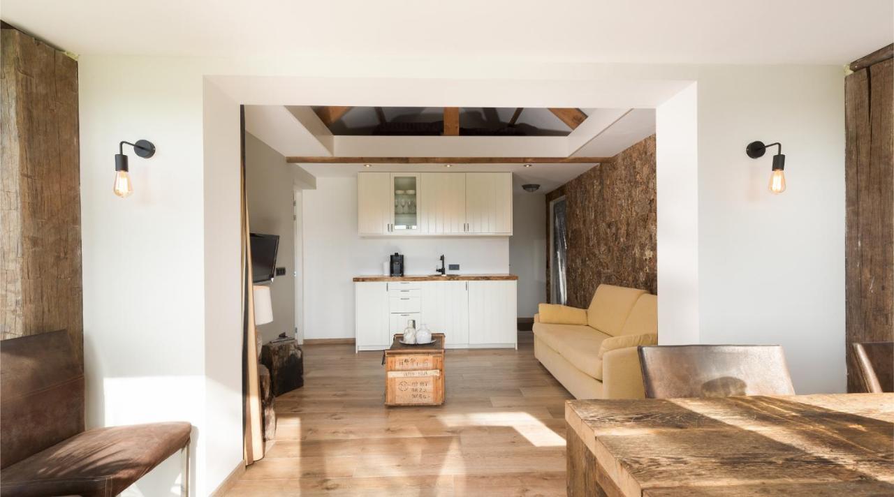 Bed & Breakfast De Zandhoef 일서 외부 사진